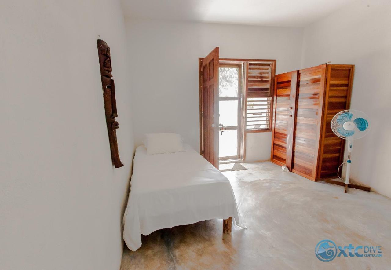 Flying Cloud Hotel Xcalak Dış mekan fotoğraf